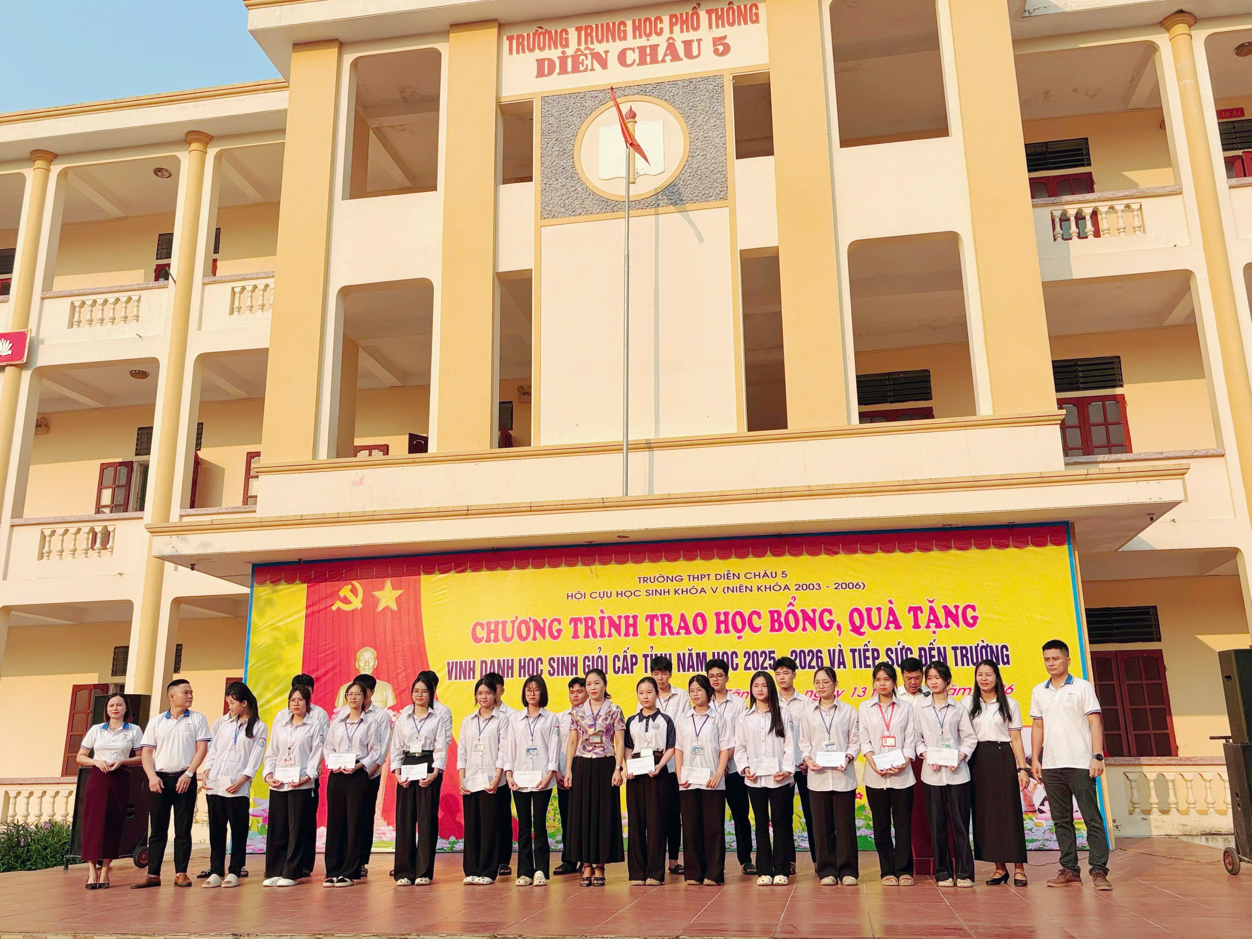 KẾT NỐI THẾ HỆ – LAN TỎA YÊU THƯƠNG 